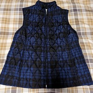 🍂 Bundle up for fall 2 for $25 NWOT Croft & Barrow vest size SP